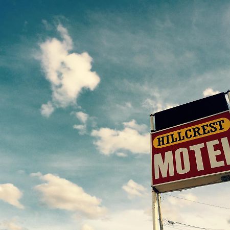 Hillcrest Motel Manning Экстерьер фото