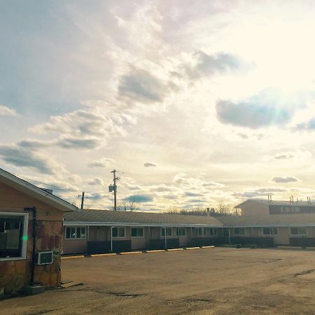 Hillcrest Motel Manning Экстерьер фото