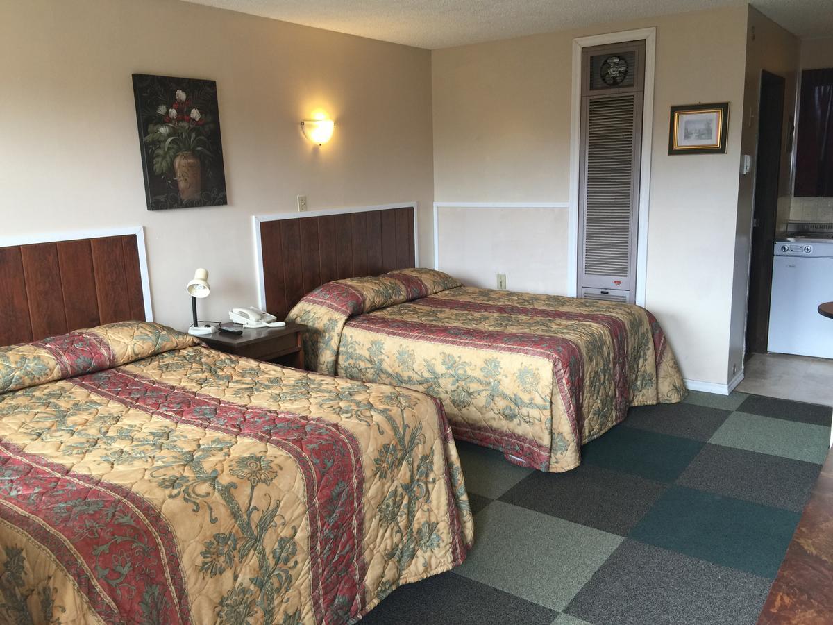 Hillcrest Motel Manning Экстерьер фото